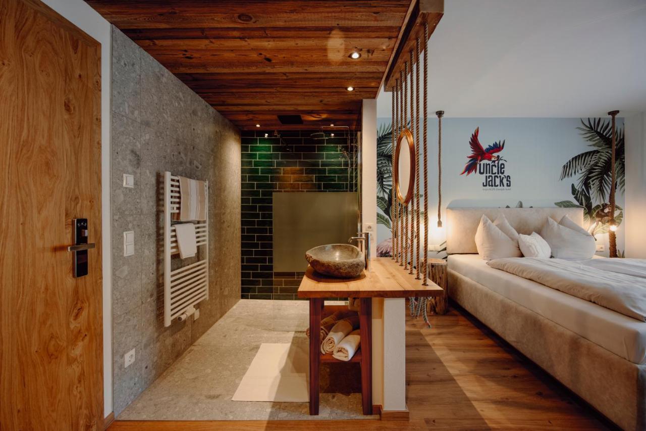 Uncle Jacks Hotel Flachau Bagian luar foto